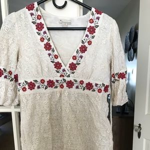 3/4 length sleeve shirt